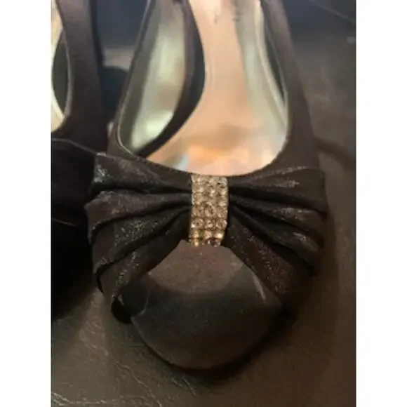 The Touch of Nina Black Satin w/diamond accent Size 7 - Picture 5 of 6